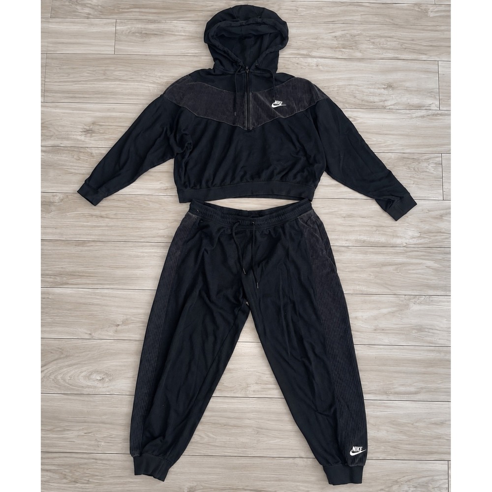 Nike Sportswear Women Black Corduroy Trim Crop Hoodie and Joggers Set XL